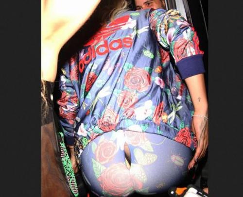 Фото знаменитостей, которые они хотели бы забыть