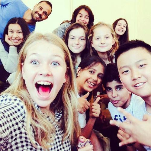 Звездные дочери знаменитых родителей: девочки созрели!