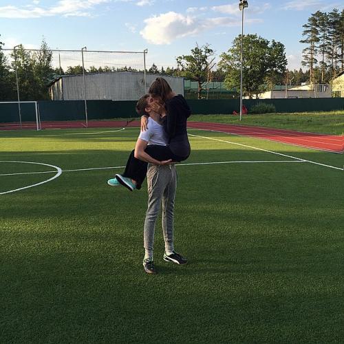 Звездные дочери знаменитых родителей: девочки созрели!