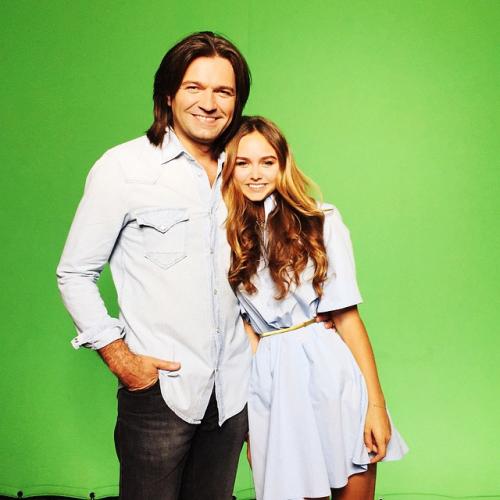 Звездные дочери знаменитых родителей: девочки созрели!