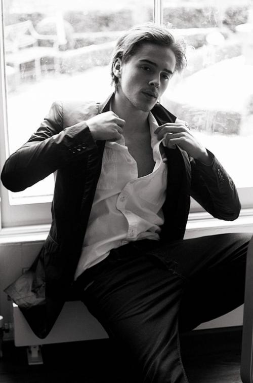 Мало кому известные братья и сестры знаменитостей