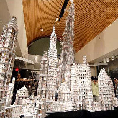 Удивительный карточный скульптор Брайан Берг