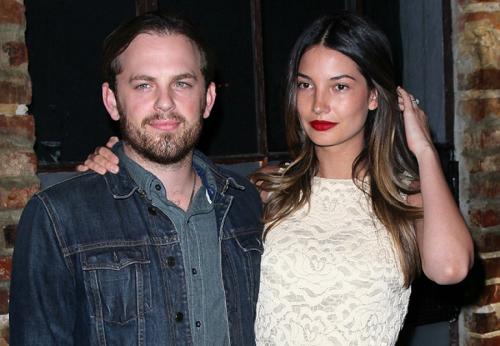 Самые сексуальные жены и подруги рок-музыкантов