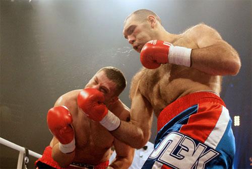 Революция  в боксе:  белые идут