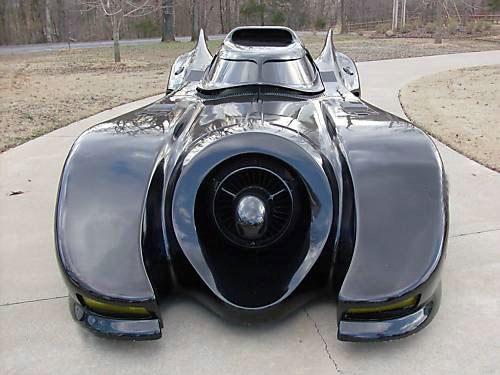 Бэтмобиль выставлен на eBay