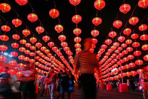 Китайцы отметили приход «Земляного быка»