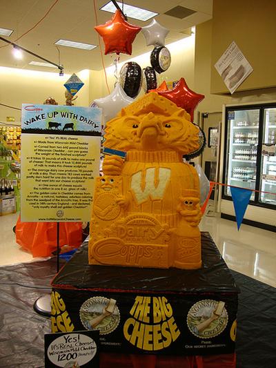 Скульптуры из сыра как произведение искусств