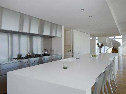 Новый дом Хью Джекмана: роскошь в эпоху кризиса