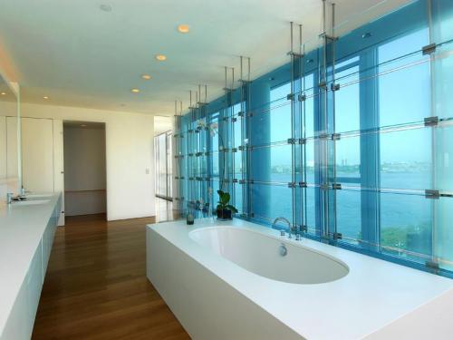 Новый дом Хью Джекмана: роскошь в эпоху кризиса