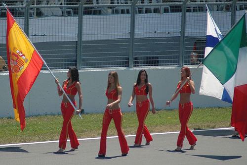 Топ-10 городов с самыми красивыми девушками