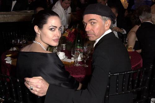 Привычка жениться: звезды-рекордсмены по количеству браков