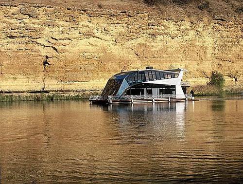 Гостиница-яхта покажет гостям Австралию