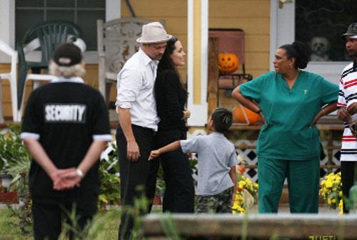 Брэд Питт опубликовал интимный портрет супруги