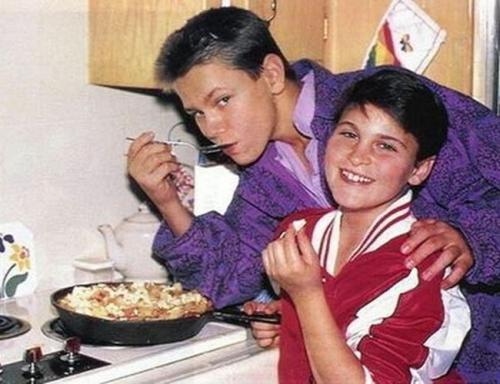 Редчайшие фотографии знаменитостей. Часть 2