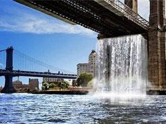 Водопады забили посреди каменных джунглей  Нью-Йорка