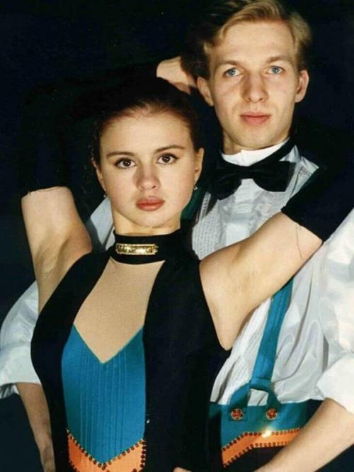 Редкие фото отечественных звезд из 90-х