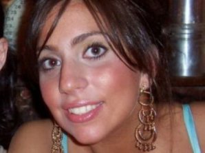 10 знаменитых брюнеток, которые прославились как блондинки