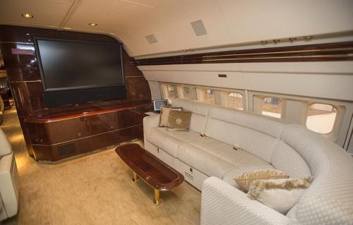 Частные самолеты богатых и знаменитых