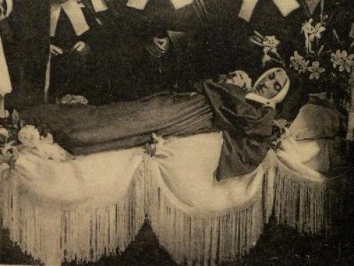 Знаменитые нетленные тела, не разложившиеся после смерти