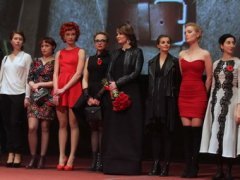 «Батальонъ» прошагал по красной дорожке