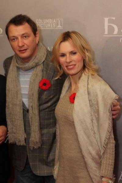 «Батальонъ» прошагал по красной дорожке