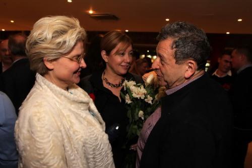 «Батальонъ» прошагал по красной дорожке