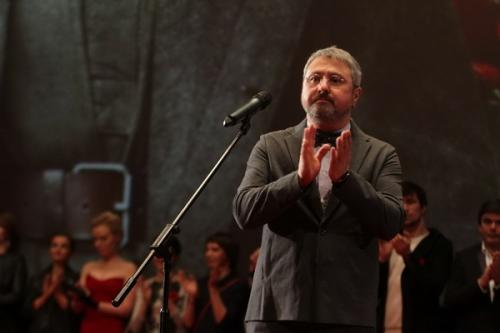 «Батальонъ» прошагал по красной дорожке