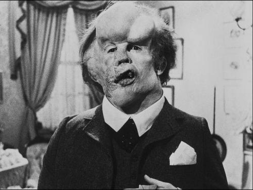 20 самых долгих преображений голливудских актеров в гримерной