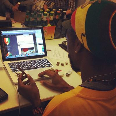 Последние фотографии звезд из Твиттеров