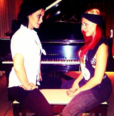 Последние фотографии звезд из Твиттеров