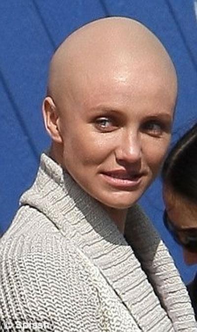 Камерон Диаз сверкнула лысиной