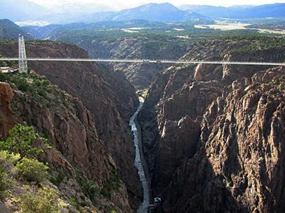 Топ-15 самых жутких мостов в мире