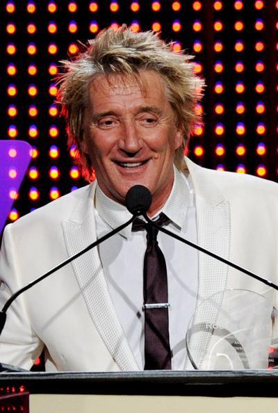 Кем были знаменитости до начала своей звездной карьеры