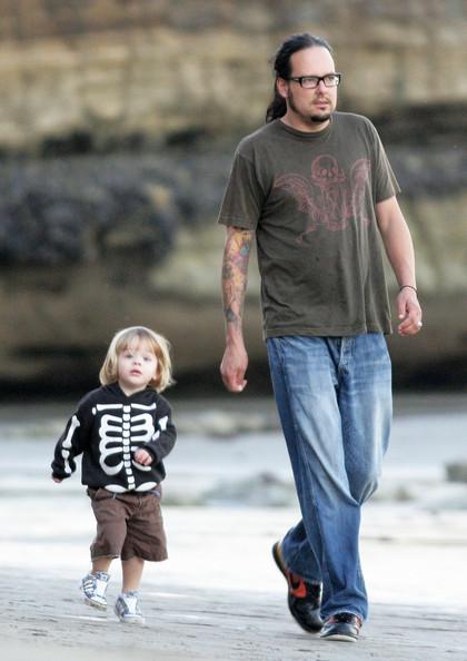 Кем были знаменитости до начала своей звездной карьеры