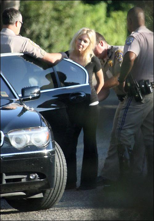 Звезду сериала «Династия» арестовали за вождение «под кайфом»