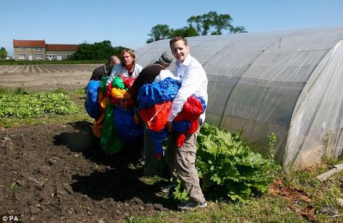 Американец перелетел Ла-Манш на воздушных шариках