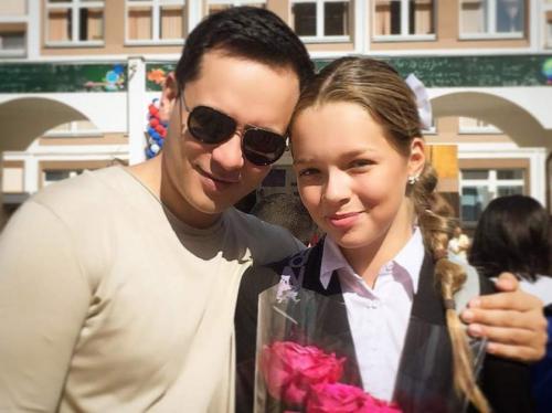 Выпускники "Фабрики звезд", у которых уже есть дети