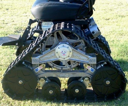 Инвалидный танк появился благодаря лосям