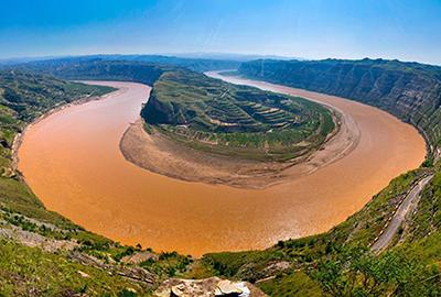 Грандиозное зрелище на реке Хуанхэ