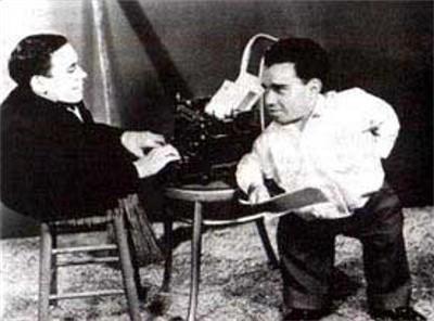  1931     , ,     MGM Studios,      .