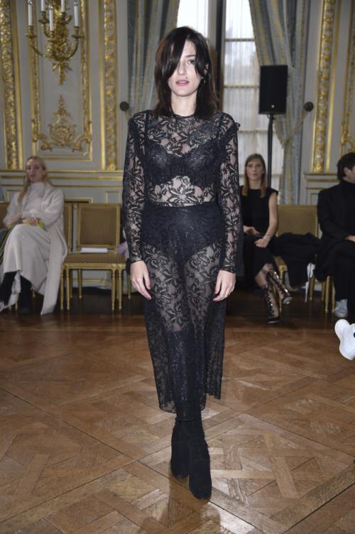 Лучшие «голые» платья прошлого года