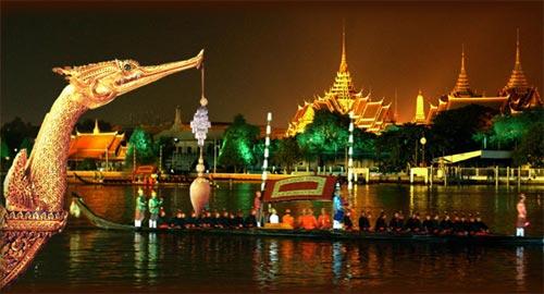 В Бангкоке прошли показательные слоновьи бои