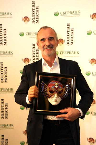 Знаменитые гости и победители на вручении театральной премии "Золотая маска"