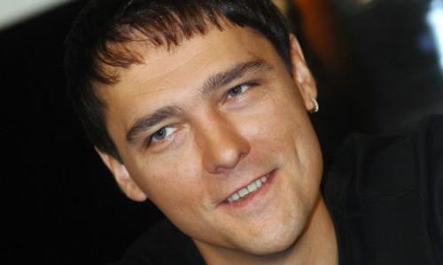 Что стало со звездами 90-2000-х, уехавшими из России