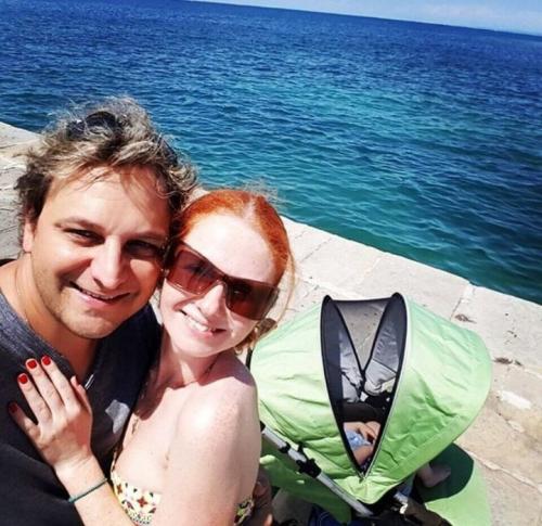 Что стало со звездами 90-2000-х, уехавшими из России