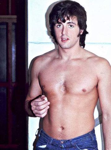 Первые роли, о которых знаменитые актеры и актрисы предпочли бы забыть