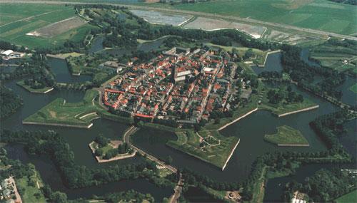 Средневековые бастионы притворились звёздами