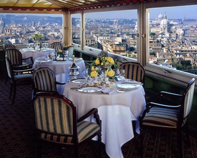 Отпуск со звездами: где любят останавливаться знаменитости