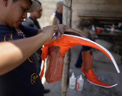 Новый писк моды среди мексиканских мачо