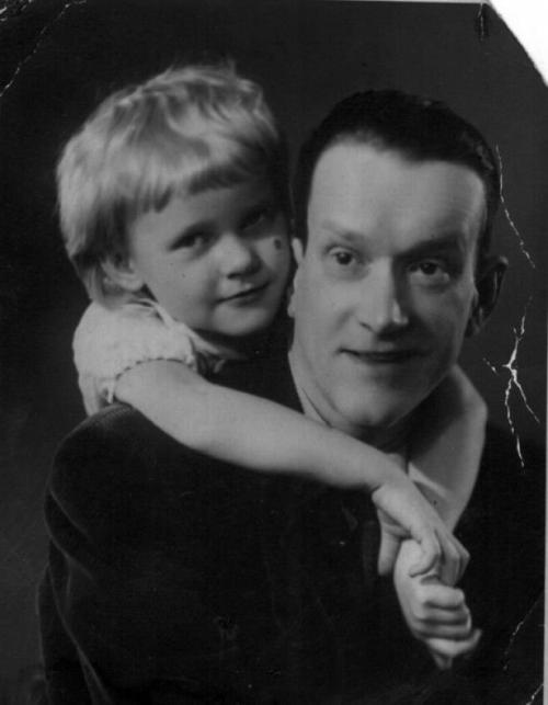 Знаменитые папы-одиночки, которым пришлось самим растить детей